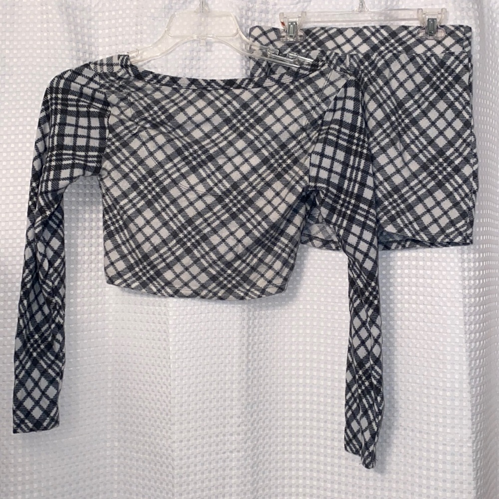 Target Brand PJ Set - Picture 2 of 4